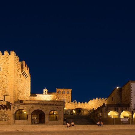Baluart Apartments Cáceres Exterior photo